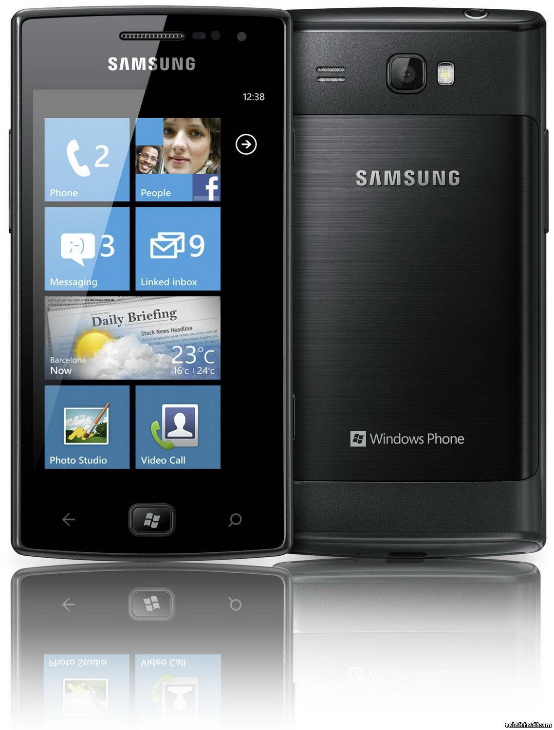 "Samsung выпустит три Windows Phone в 2012 году"